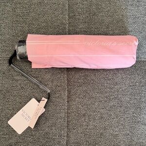 NWT Victoria's Secret Pink Foldable Umbrella